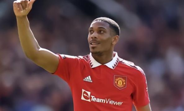 为他职业生 为他职业生